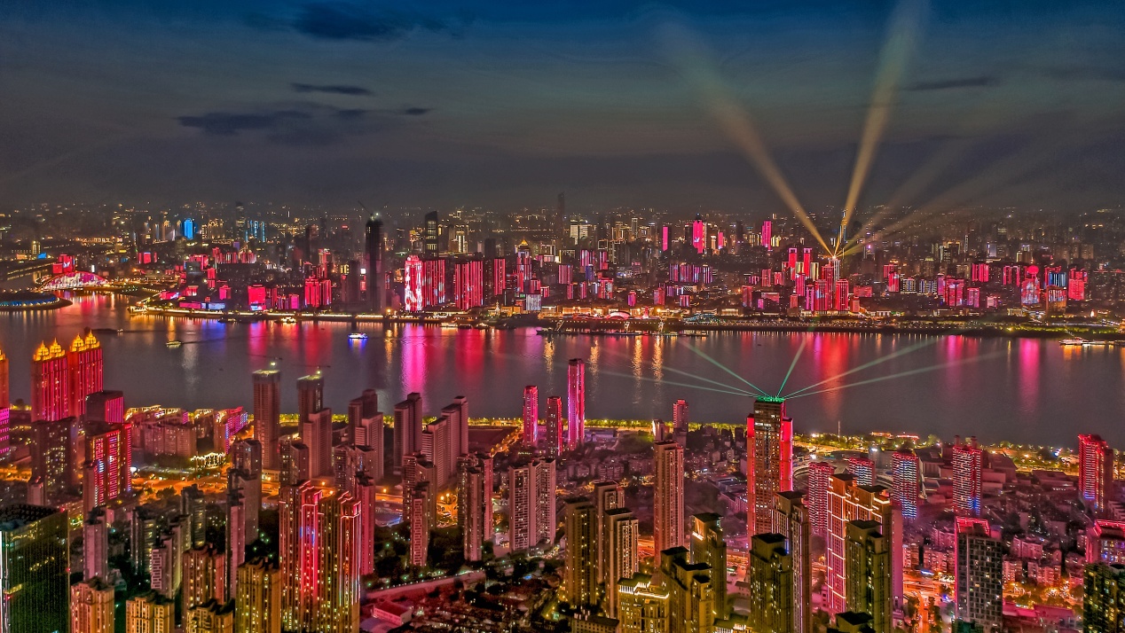 湖北省武汉和省内其他城市的差距,湖北第一大城市和江苏第二大城市