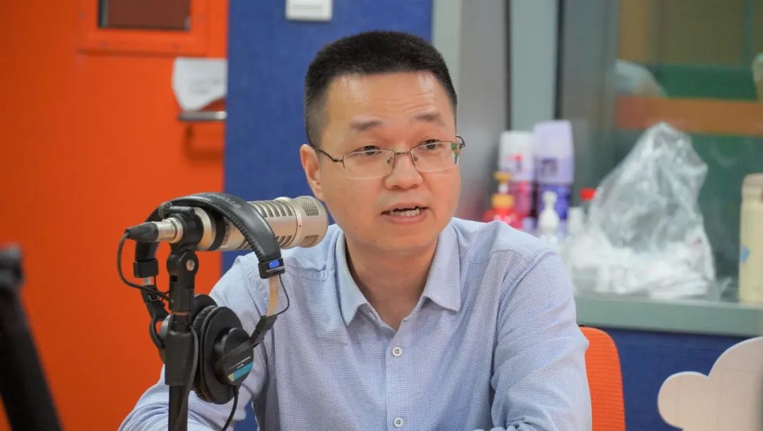 宝贝快上车！快递“送送送”模式开启→