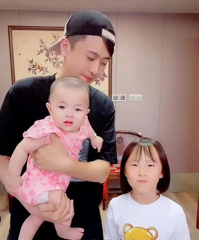 杨帆和妻子李枫哪年结的婚,杨帆妻子李枫简介