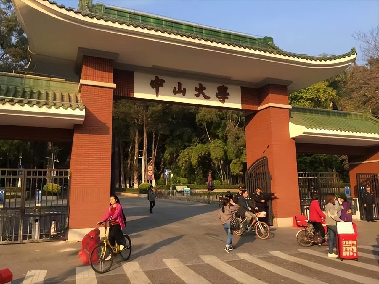 浙大百强大学排名,浙大最牛大学排名