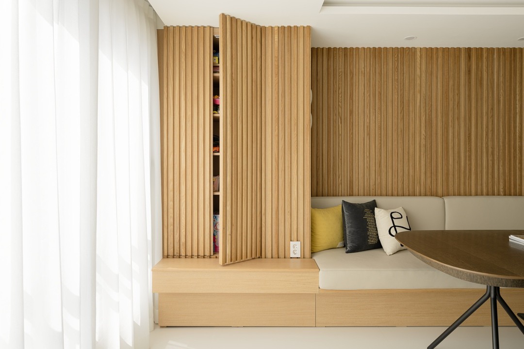 小客厅如何选沙发显得大,小客厅没有沙发如何做到简洁大气