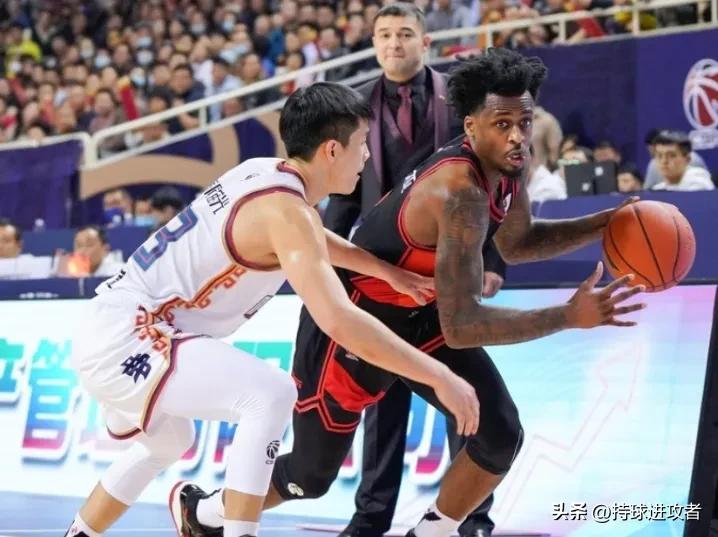 2米29法尔征战cba,法尔在cba打爆别的队