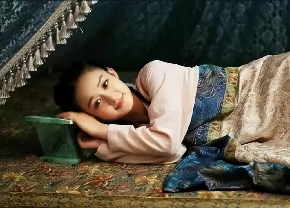 卧不仰面腿不张胯有什么讲究,卧不仰面