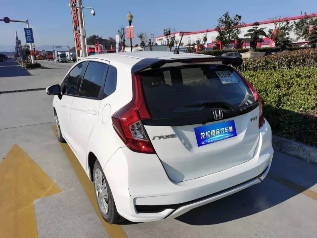 十堰龙信国际汽车城在哪里,十堰龙信国际汽车城二手车厢货车