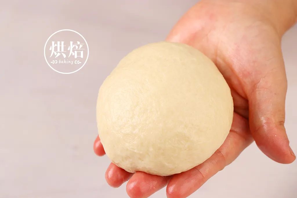 15块一个的蛋黄酥,平价好吃蛋黄酥