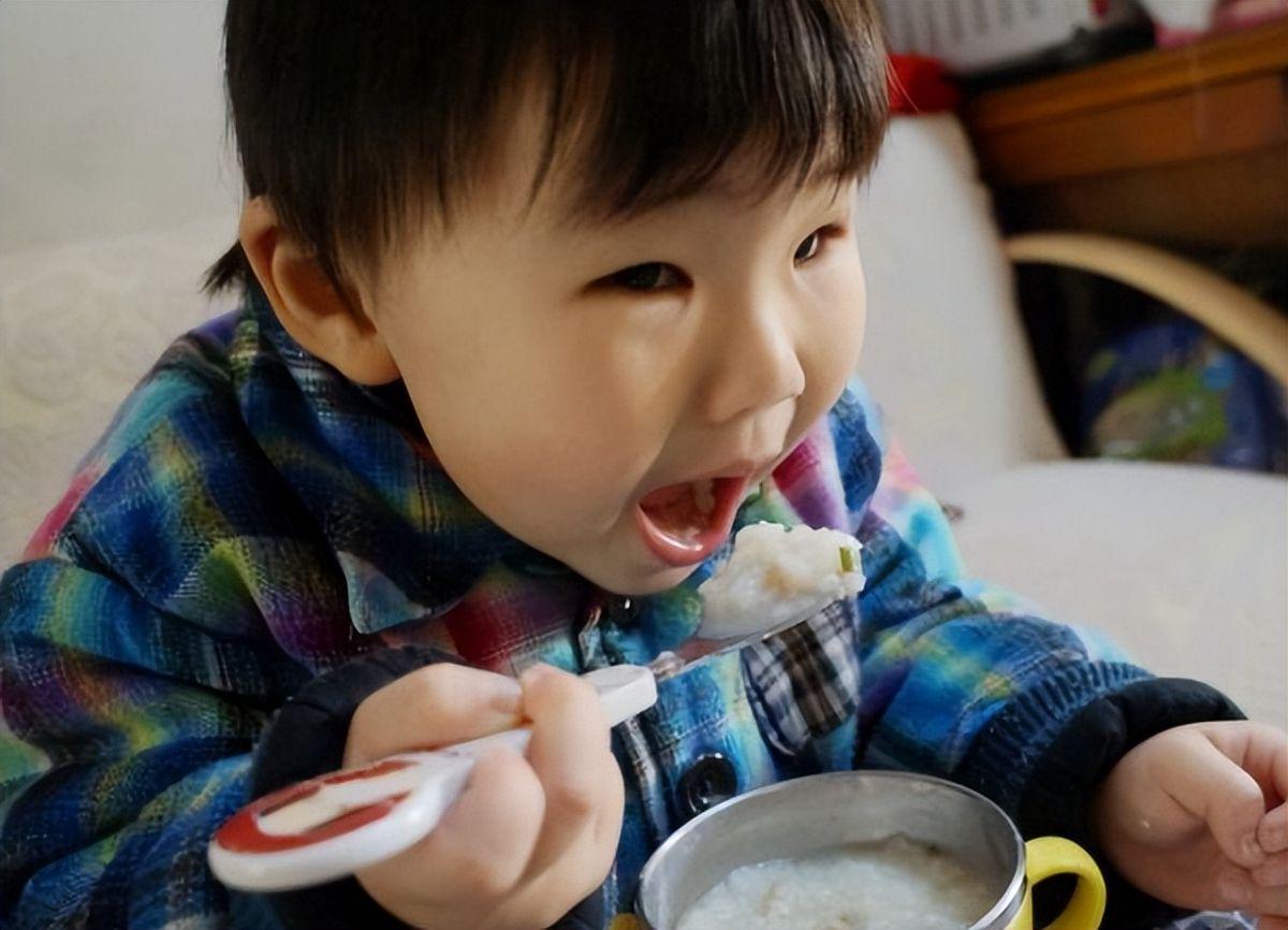 春季16岁孩子身高长高的秘诀,抓住长高黄金期帮助孩子长身高