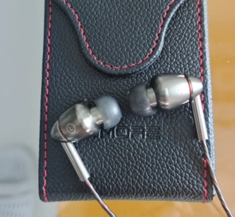 有线耳机什么牌子好性价比高,有线耳机哪个品牌低音效果好