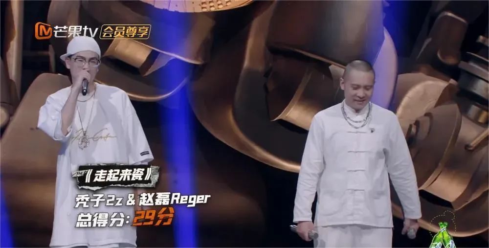 开始玩梗的丹镇北京还是那个最硬厂牌吗？