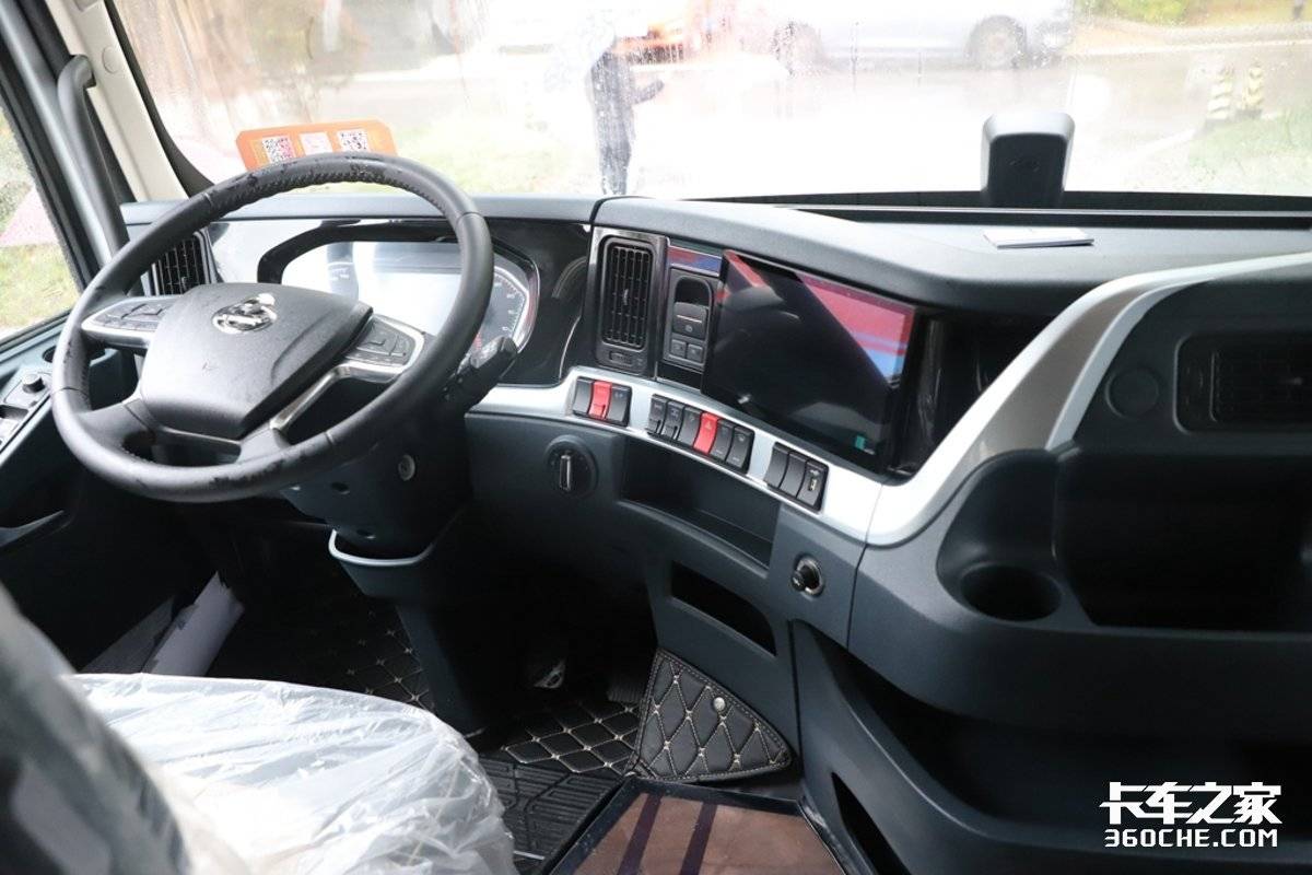 能洗澡做饭的床车,能洗澡带大床的房车