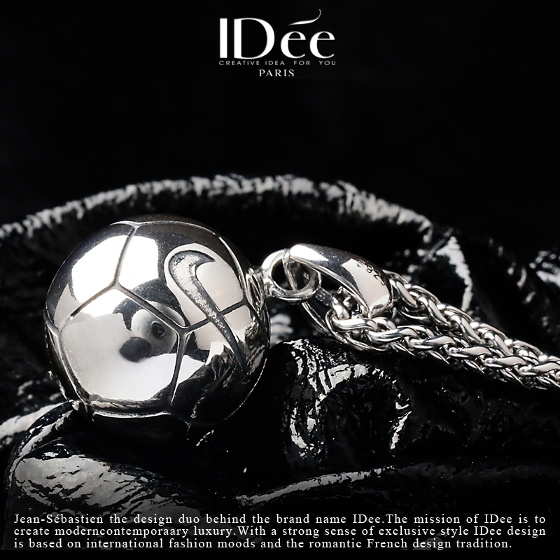 领路足球,C罗足球元素饰品