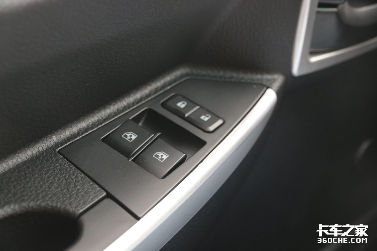 大运奥普力轻卡国五怎么开,大运新奥普力轻卡测评