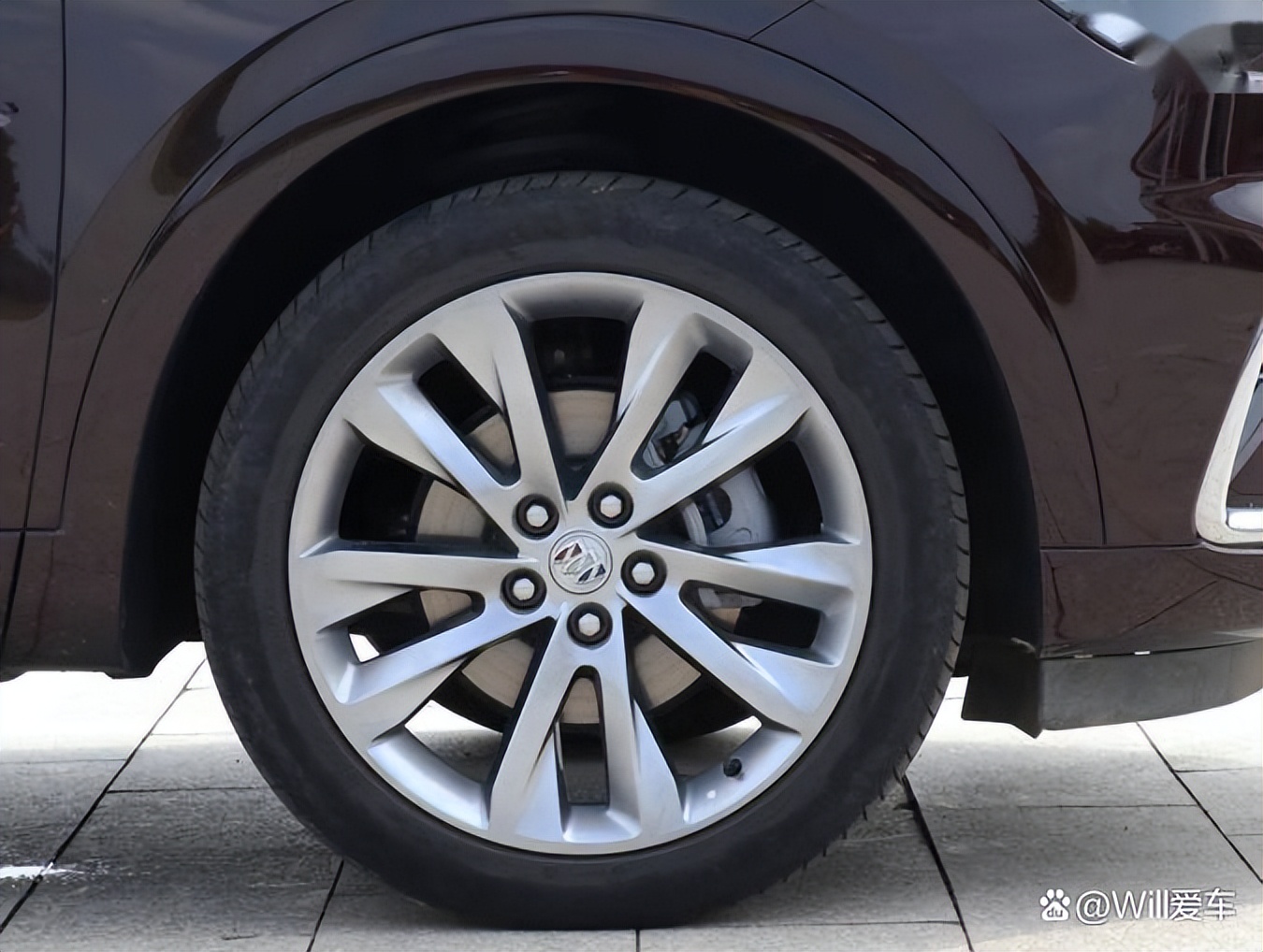 途观l对比别克昂科威plus,别克昂科威plus2024款