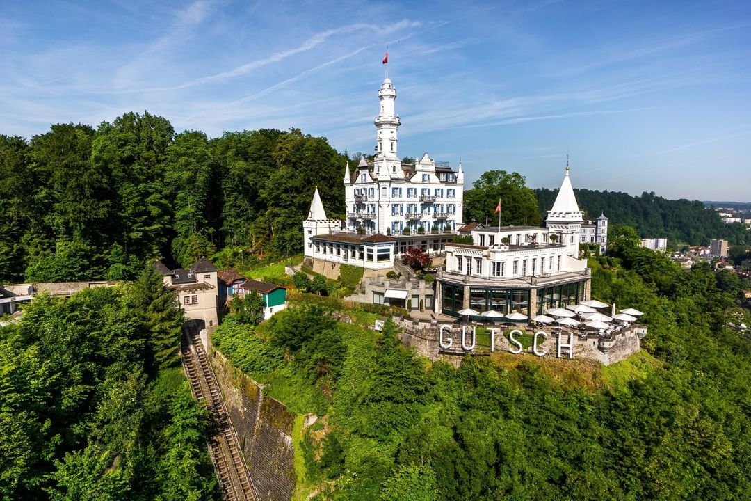 中外合作项目爆雷怎么办？转学到瑞士是一条出路