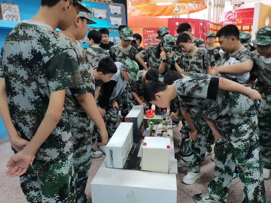 东升二小课程表,东升二中研学活动