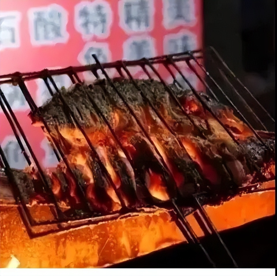 陕南旅游必备美食攻略,五一游吃什么食物