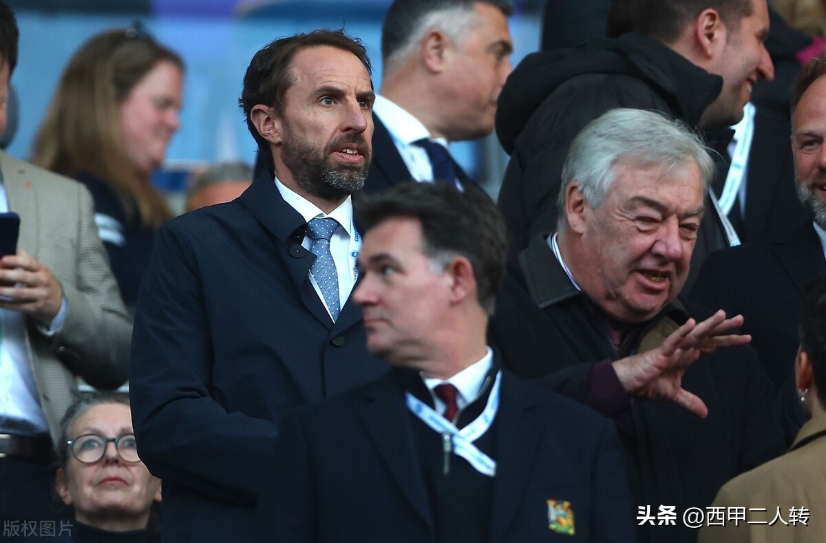 英格兰球员对索斯盖特评价,索斯盖特与英格兰续约