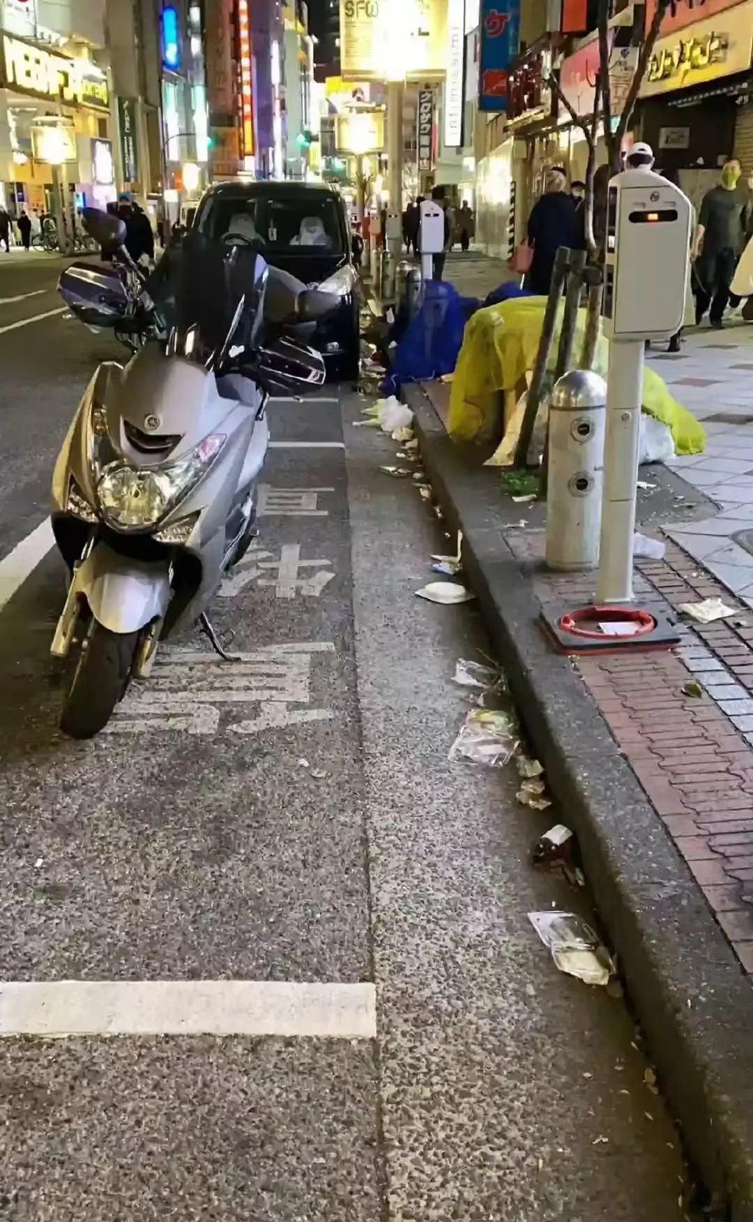 人民日报世界杯日本队更衣室 (2022世界杯日本队赛后更衣室)