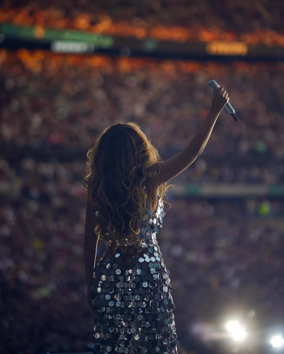 碧昂丝演唱会衣服,碧昂丝最新表演