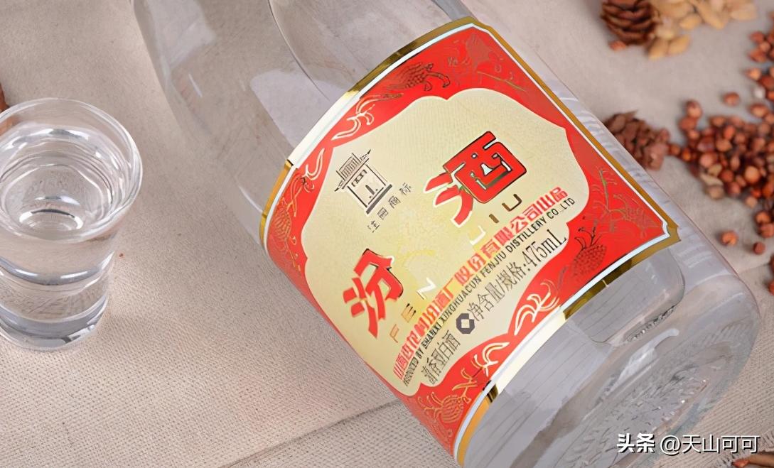 看完一激灵：路边摊5元一斤的白酒，都是怎么来的？你敢喝吗？
