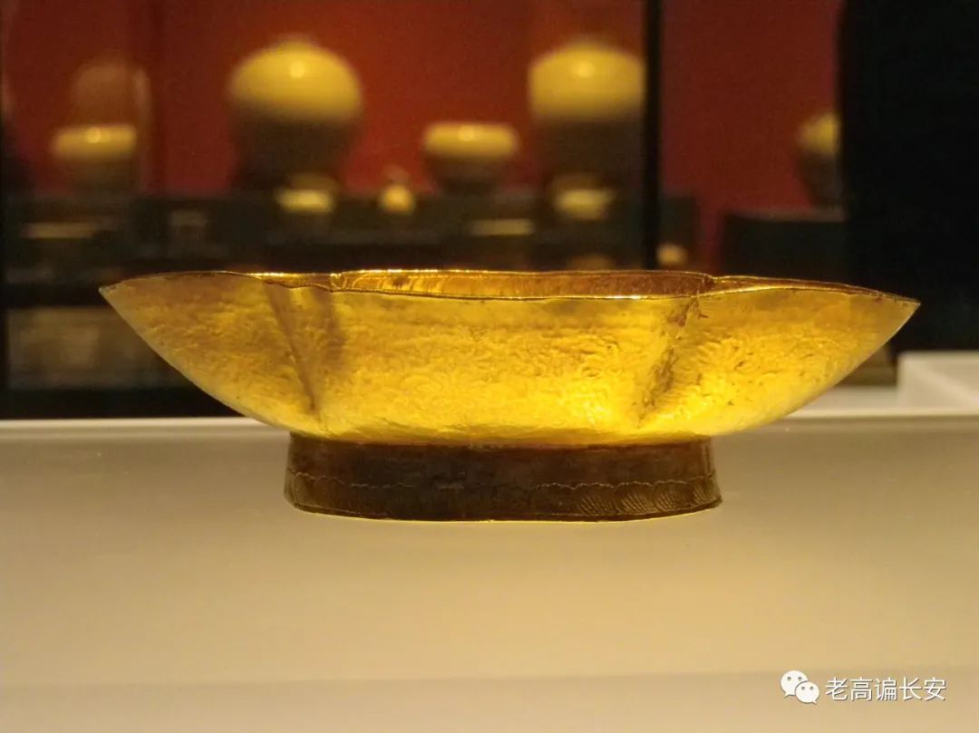 唐代鎏金杯,唐代银凤杯