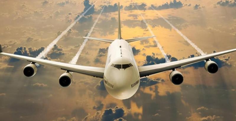 飞机上会提供哪些免费的东西,飞机上哪些东西是免费吃的