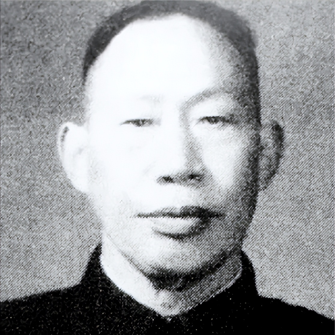 彭德怀问毛主席：你一天军校没上过，为何能把敌人打得落花流水？