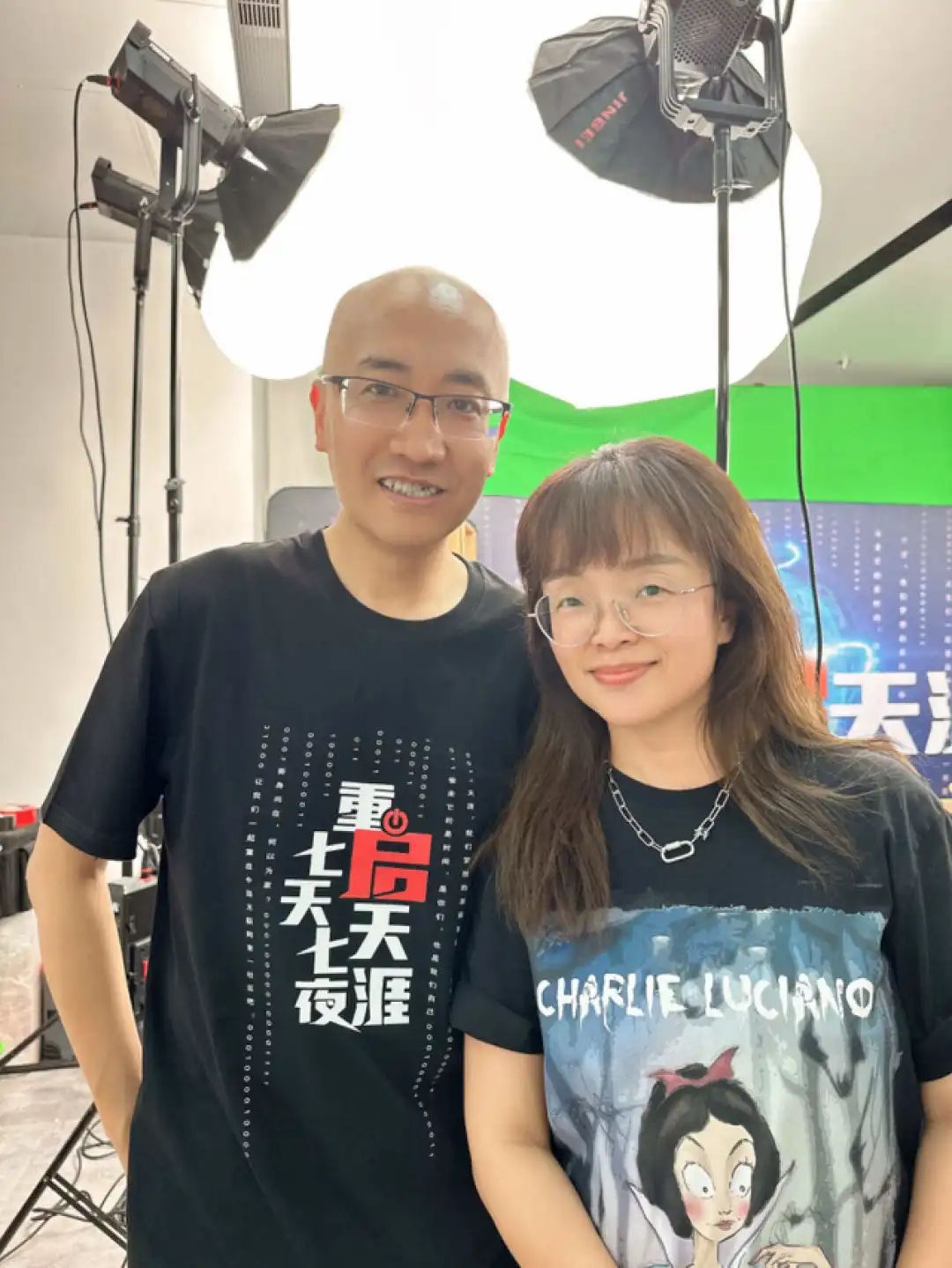 “重启天涯”,初代互联网人被直播上了一课|对话天涯前总编宋铮