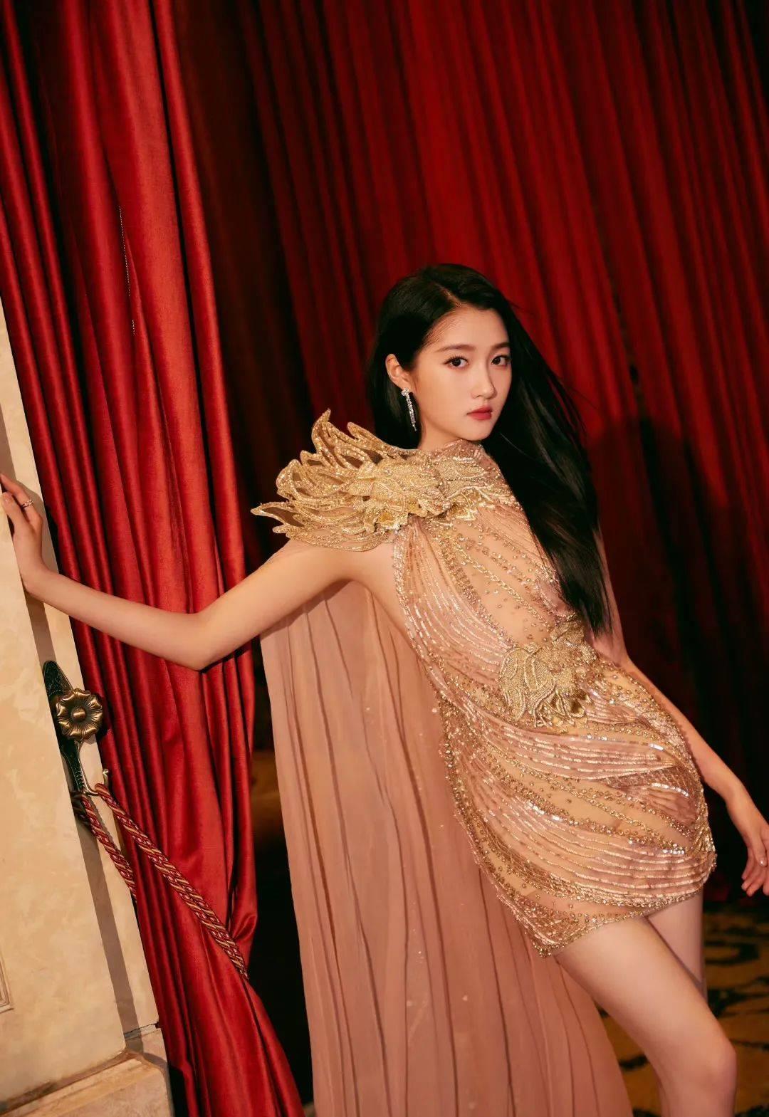 怎么剪刘海不会毁容呢,刘海剪毁容了