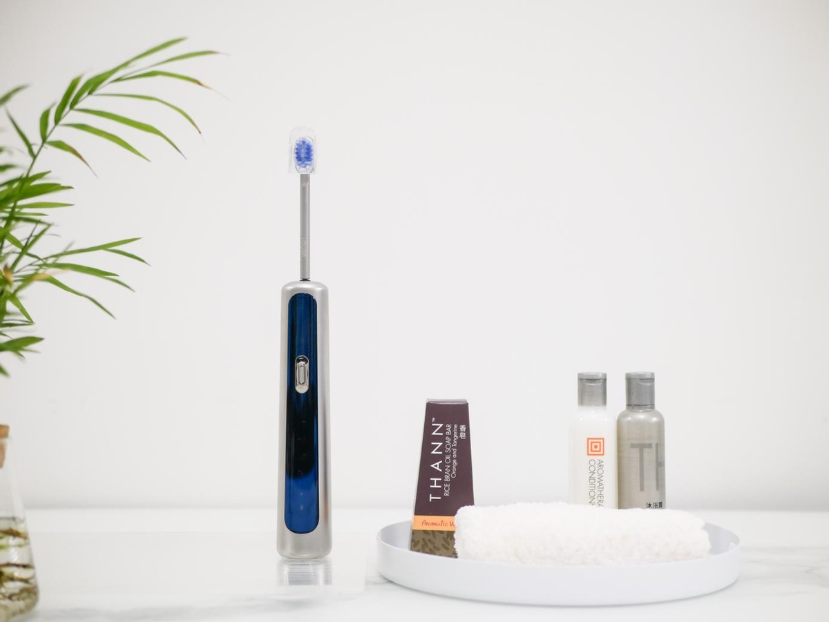 usmile电动牙刷和飞利浦电动牙刷,华为电动牙刷和飞利浦电动牙刷