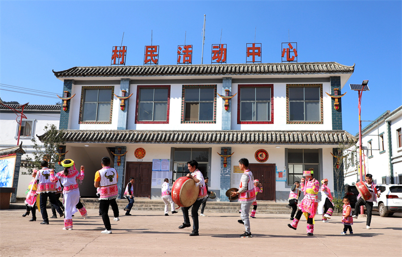 精雕细琢“绣”出美丽家园新画卷——富源县竹园镇创建国家卫生乡镇工作纪实