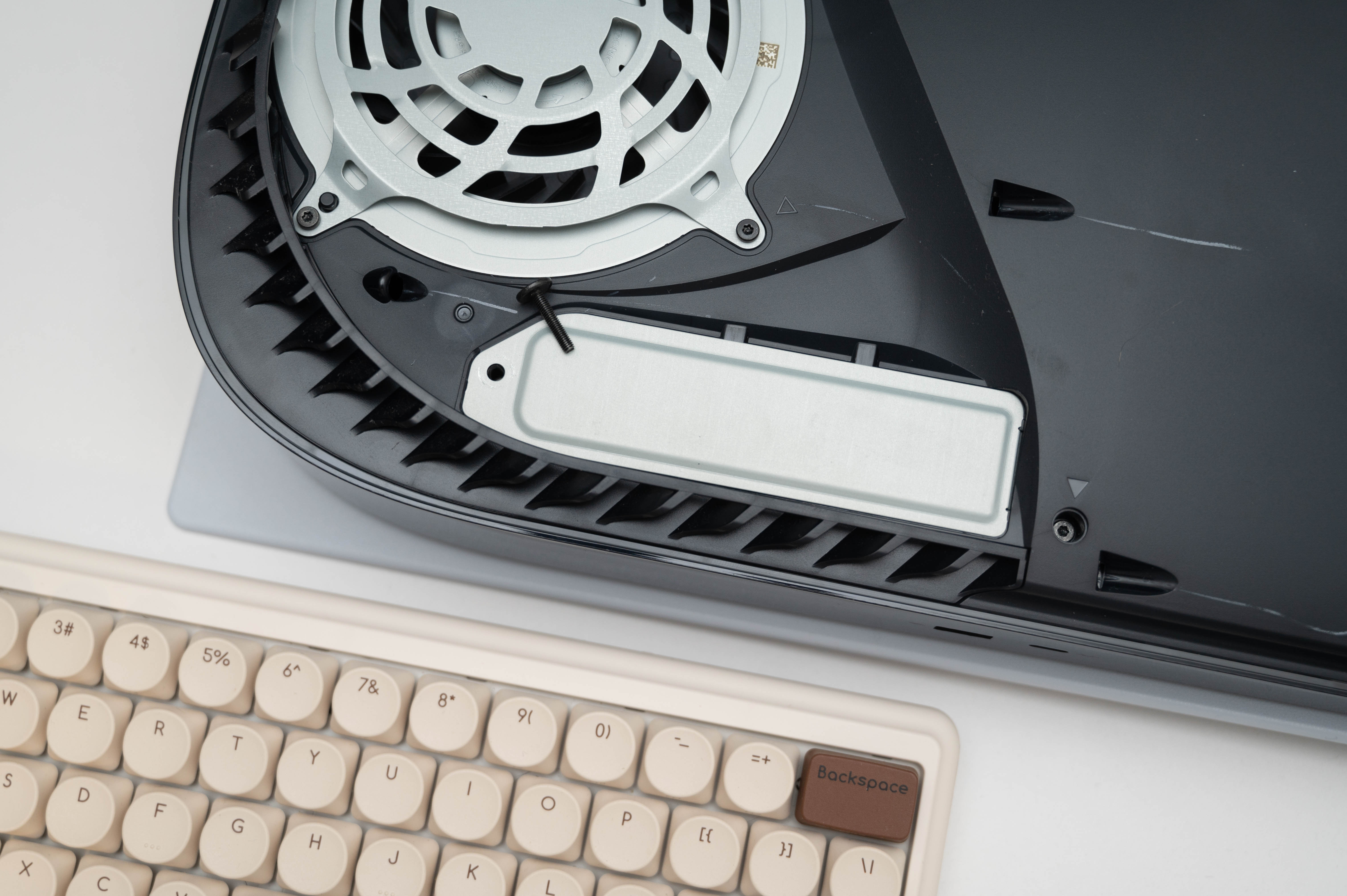 ps5固态配2t的好还是1t的好,ps5固态推荐2023