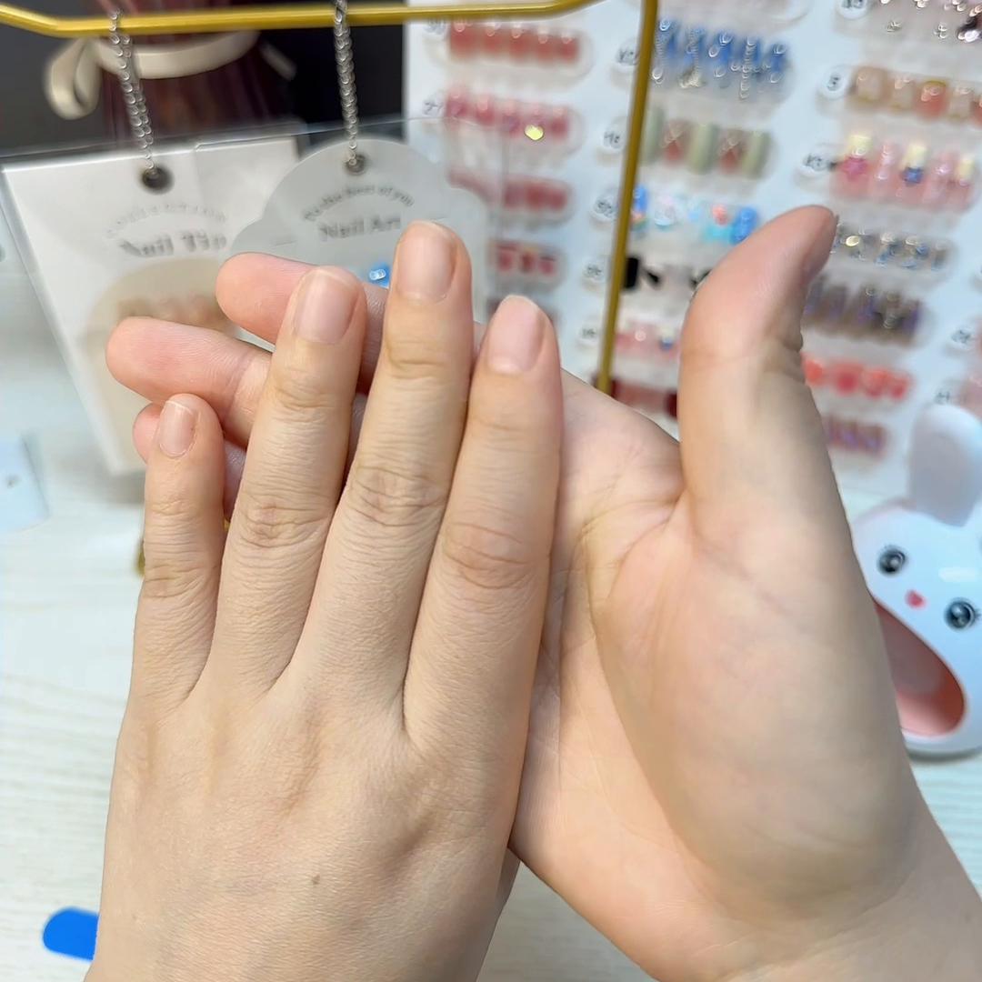 美甲果冻胶贴后就碰到水怎么办,美甲怎么贴最牢固不用果冻胶