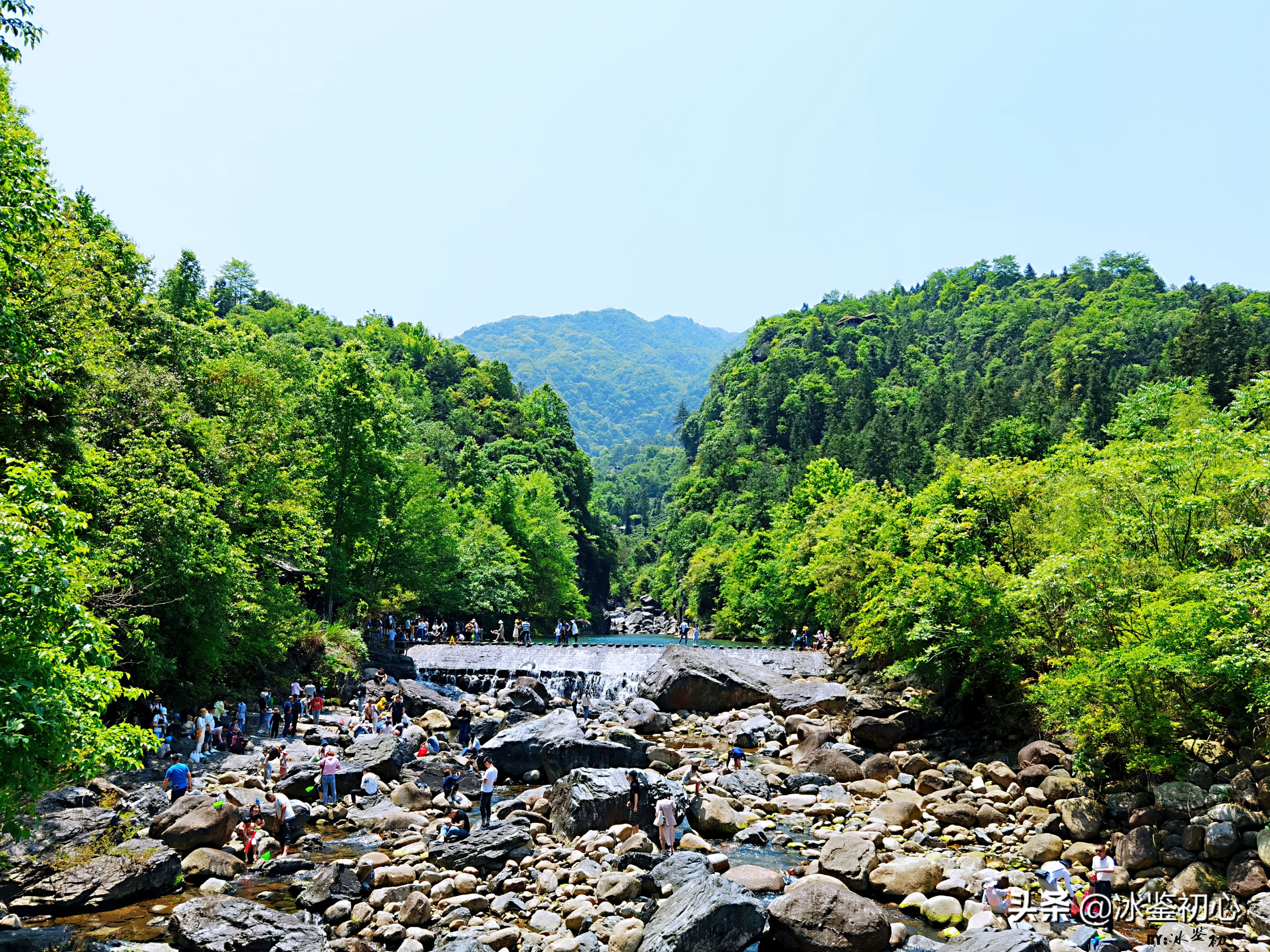 鍦ㄧ壇鐗涢檷鎷嶇殑瑙嗛,鍦ㄧ壇鐗涢檷鐜╃殑璇磋