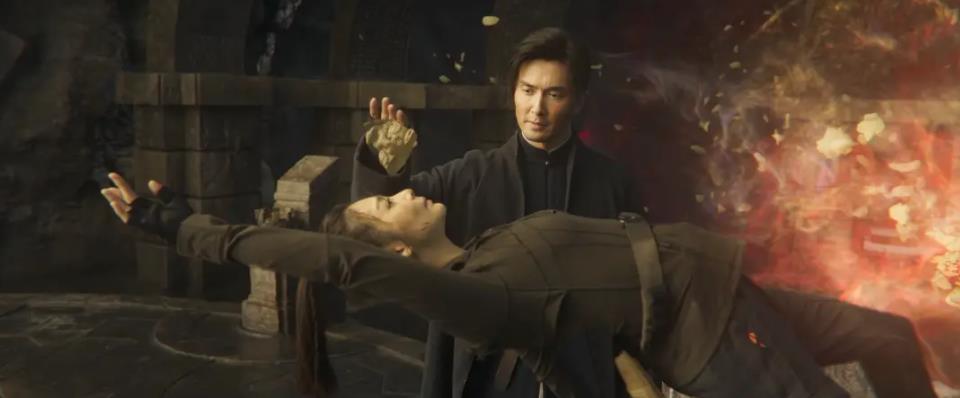 昆仑神宫阿香是好的还是坏的,昆仑神宫阿香眼睛怎么了