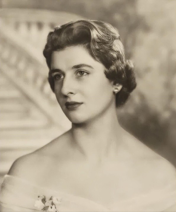 菲利普亲王与蓝血公主啥关系,伊丽莎白二世女王的堂妹