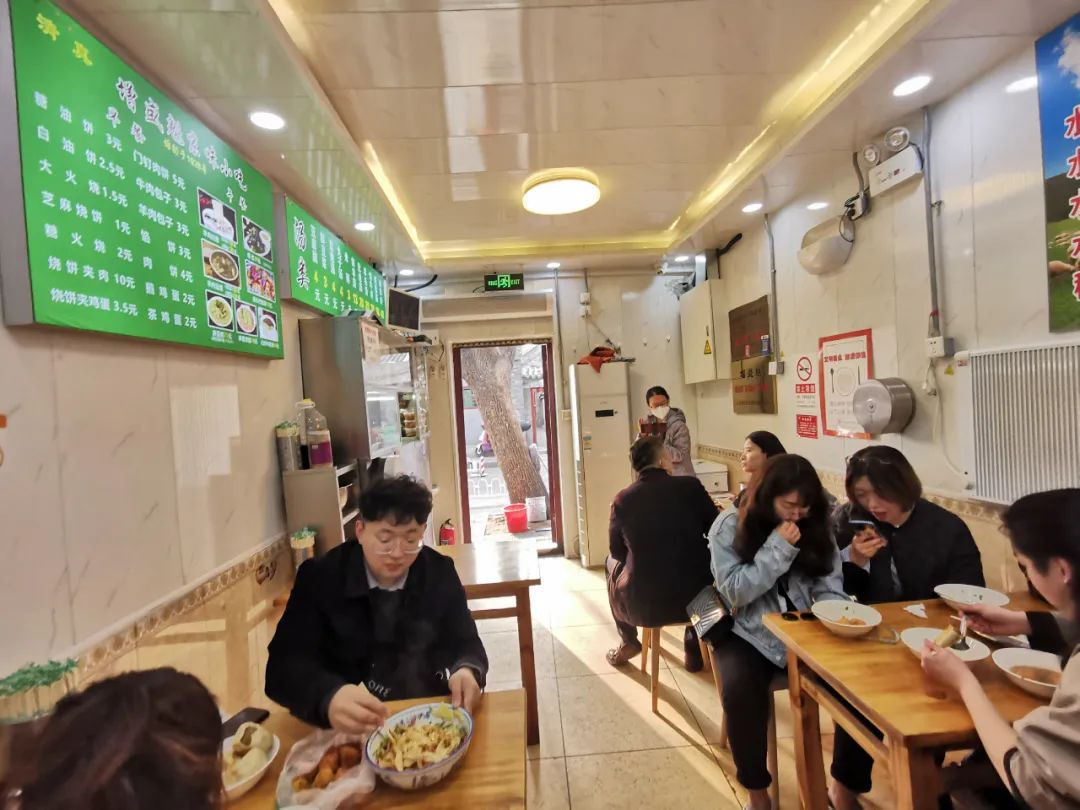 香港网红小吃打卡店推荐,香港特首打卡肠旺面