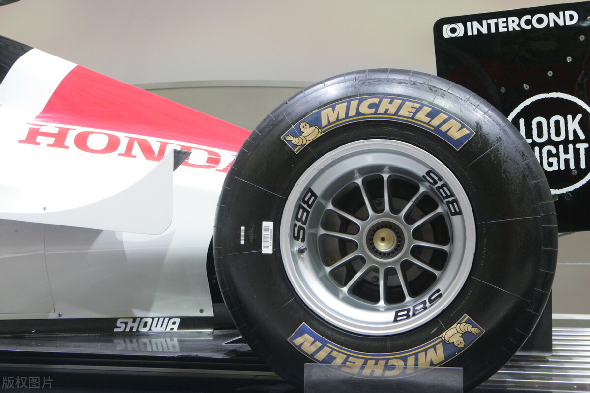 国产21550r17静音轮胎哪个好,2021年国产品牌21550r17轮胎评测