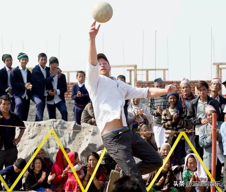 哈里王子和威廉王子回忆,哈里王子梅根感人视频