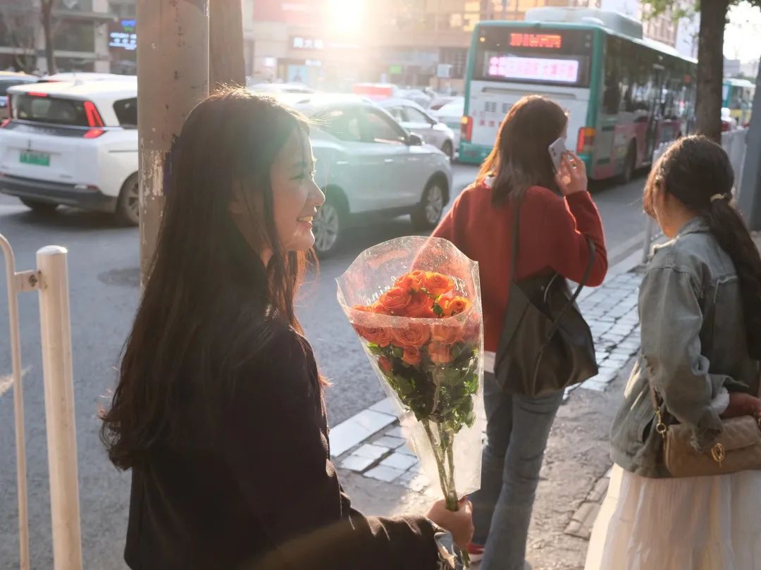 YANSELF摄影师联盟同题创作——爱情（2023年04月第八期）