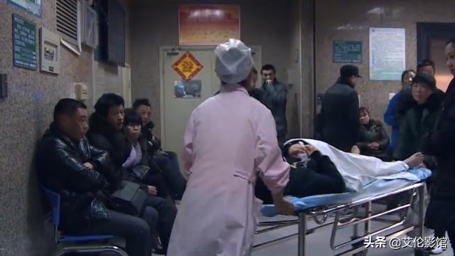 23岁孕妇羊水破裂,女子怀孕20周破羊水医生宣布死亡