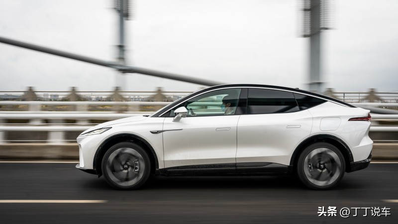 飞凡r7预约试驾,试驾飞凡r7音响