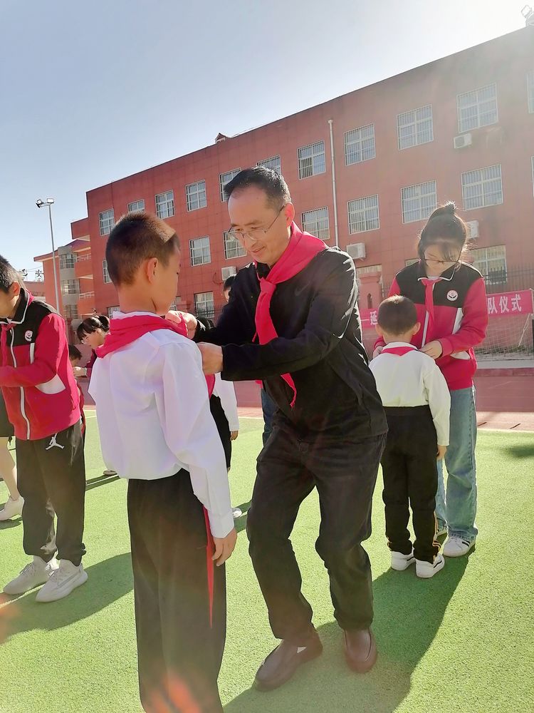 争做新时代的好少年队日活动总结,喜迎二十大争做好队员建队日主题