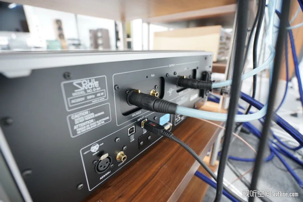 鍙戠儳澶у笀鎺㈠簵,浼楄揪褰遍煶