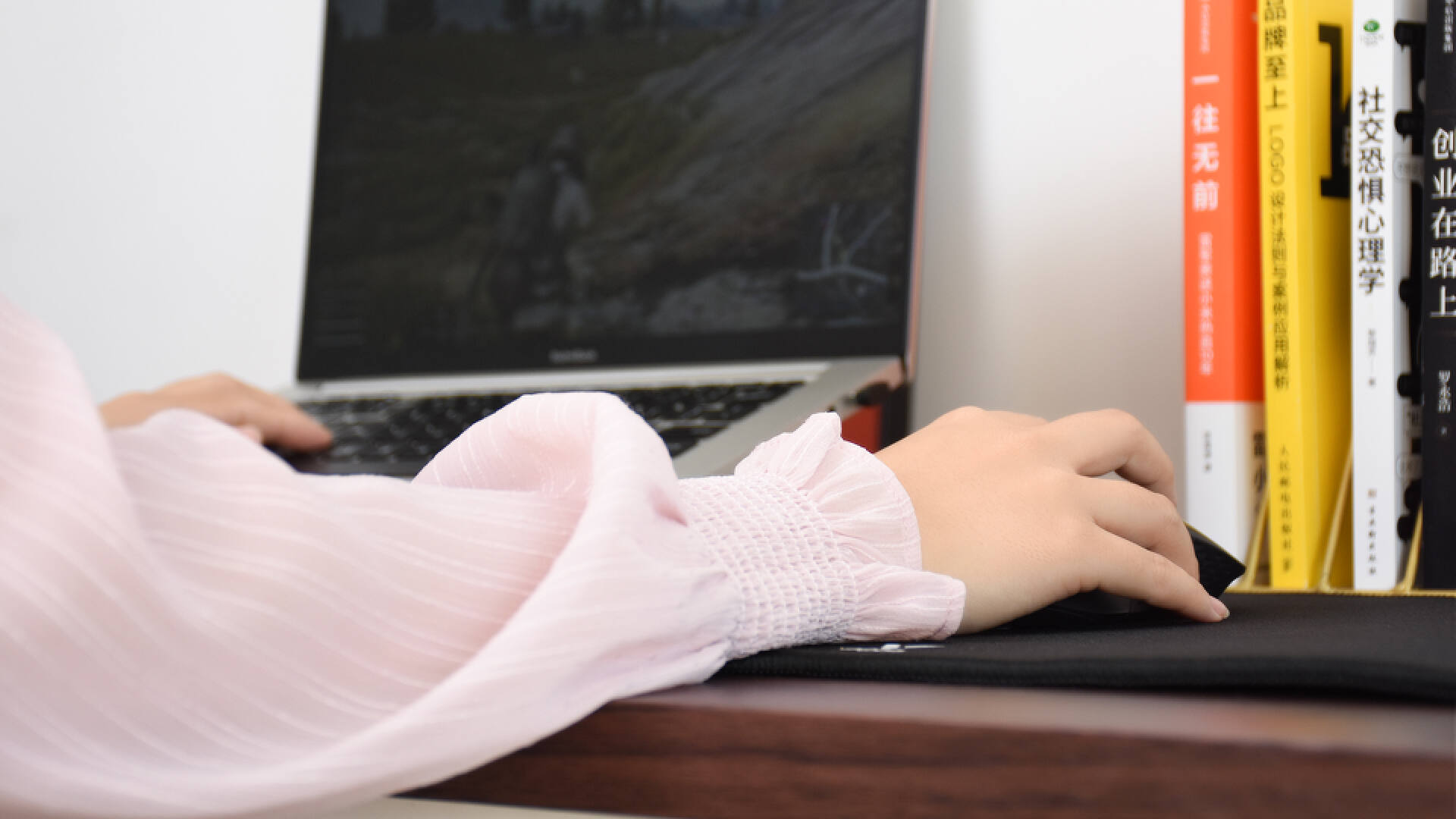 雷柏v3游戏鼠标怎么样,全能电竞鼠标雷柏v30w开箱