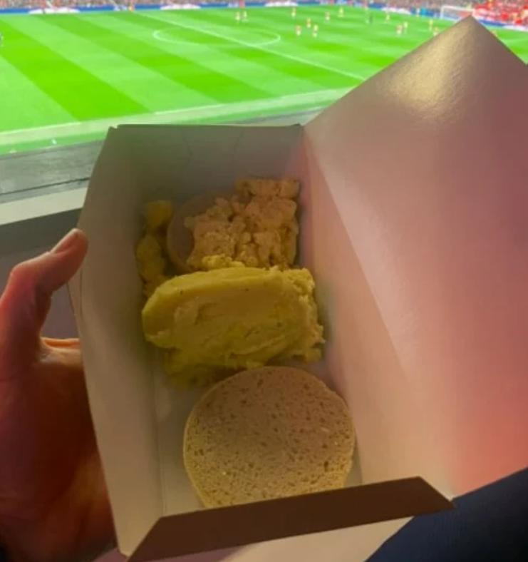 赶在英超大结局之前,看看哪个球场的餐食最好