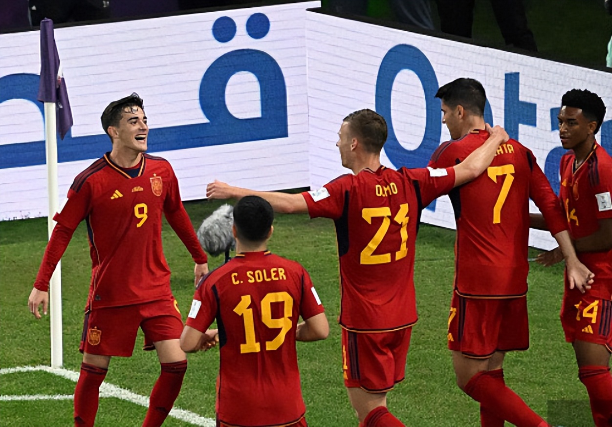 世界杯上精彩瞬间梅西c罗内马尔,18年世界杯c罗梅西双双出局