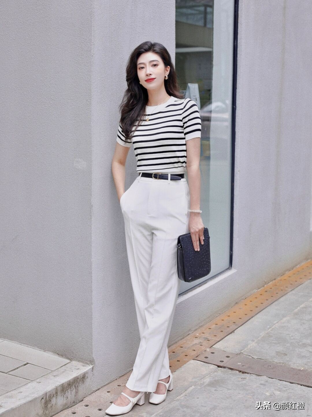 条纹针织衫街拍搭配,条纹针织衫怎么穿搭