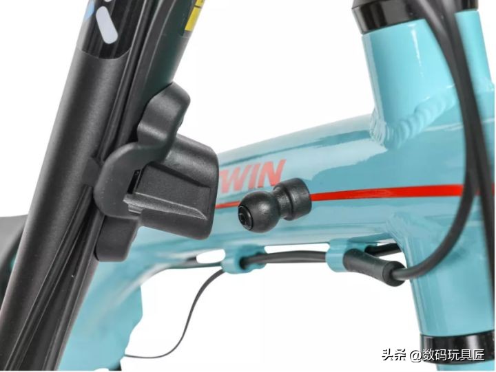 迪卡侬ovb1与大行p8青春版,迪卡侬tilt500和大行p8