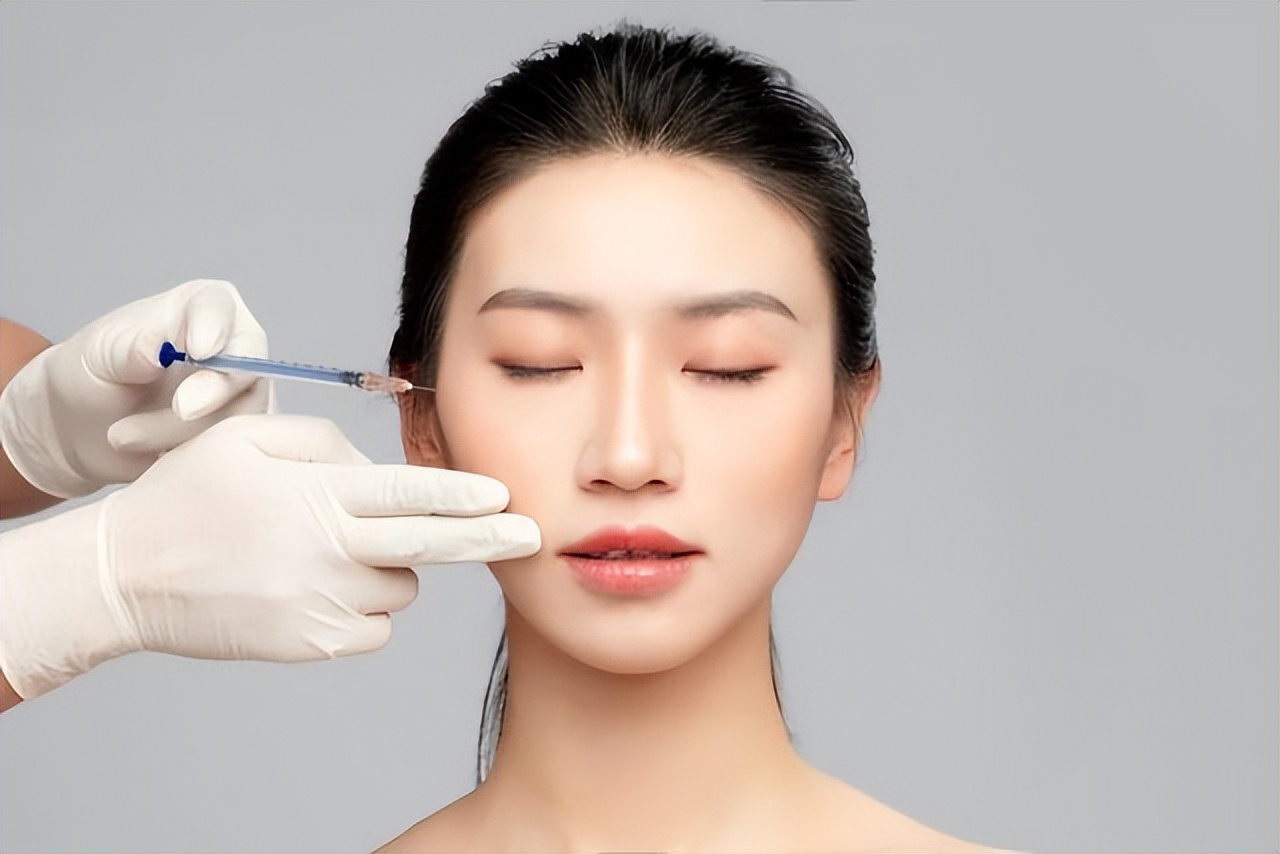 应采儿打瘦脸针,应采儿瘦脸针