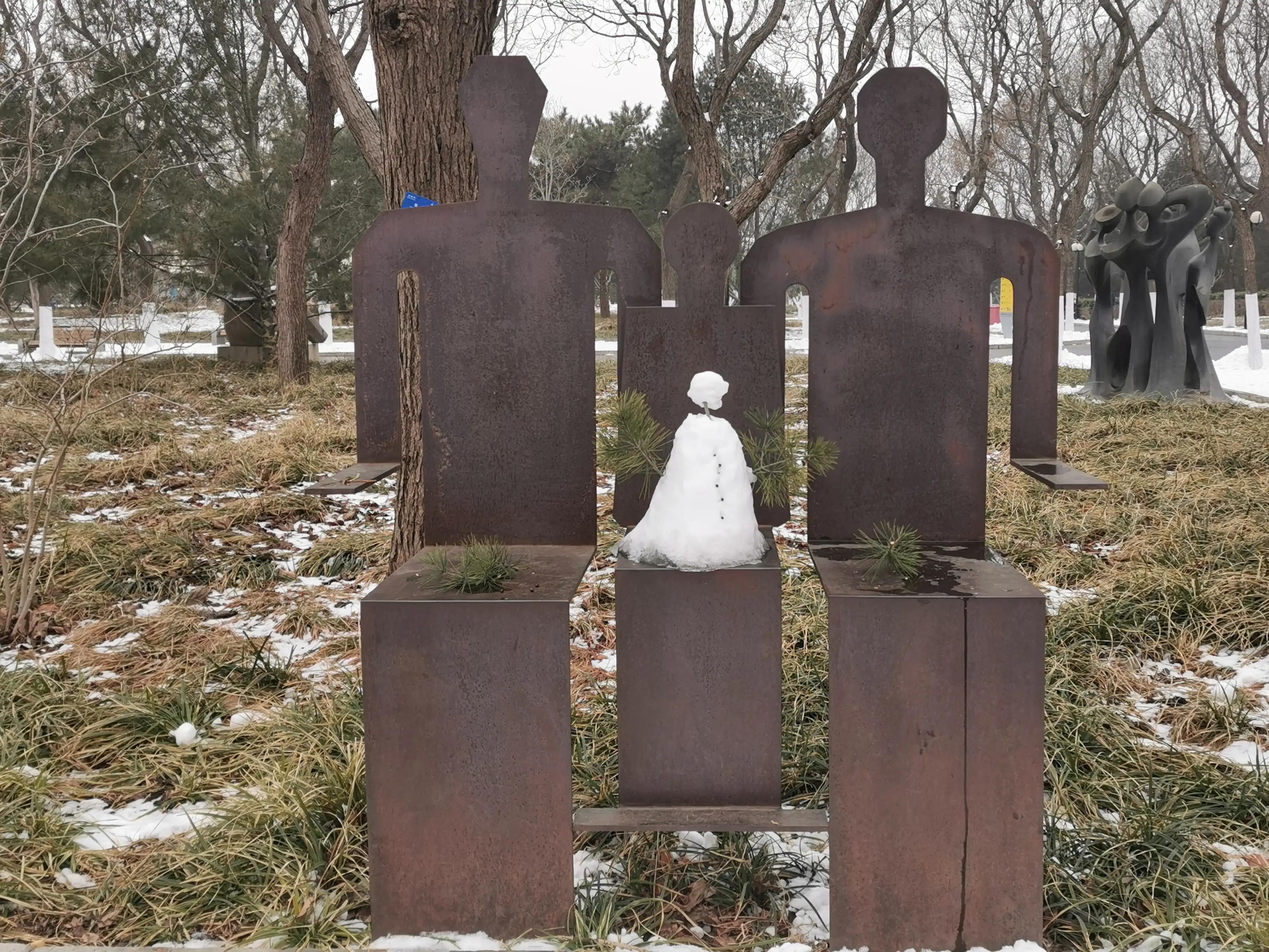 去北京雕塑公园坐几路车,北京石景山区雕塑公园相亲角